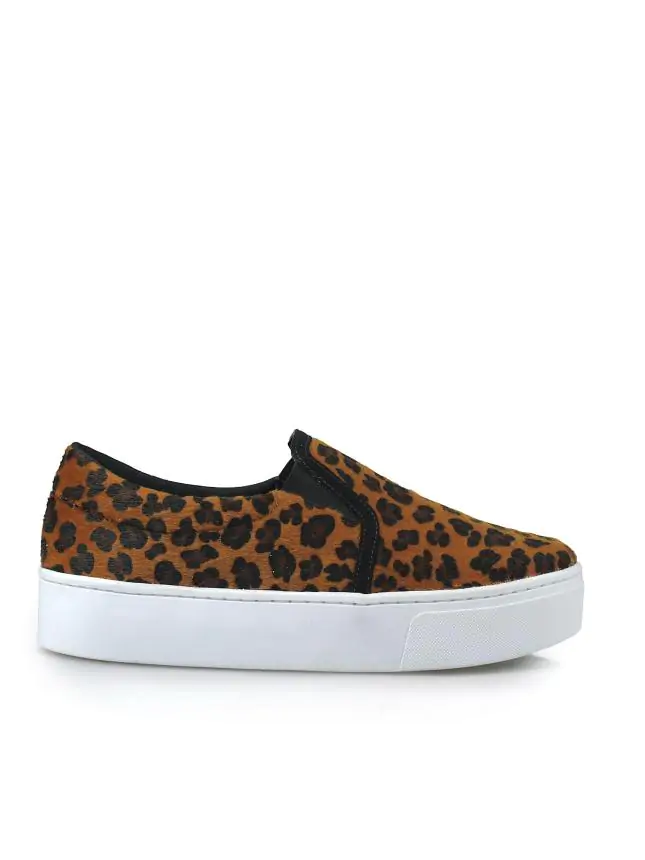 TÊNIS SLIP ON UP PELO JAGUAR CAMEL - Código 632