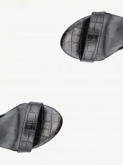 SANDÁLIA PERNAMBURO GISELE CROCO PRETO