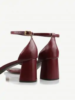 SANDALIA MIRANDA ESSENCE MARSALA TAXA DOURADA