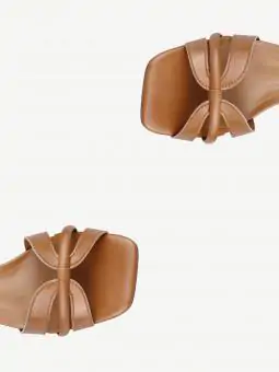 SANDALIA JUICY CARAMELO
