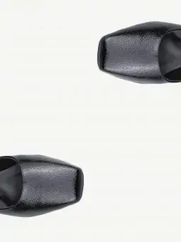 SLINGBACK BONECA JULIANA VERNIZ MOLHADO PRETO