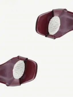 SANDALIA GRACIELA VERNIZ MARSALA/ STRASS CRISTAL