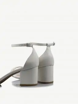 SANDÁLIA PERNAMBUCO OFF WHITE